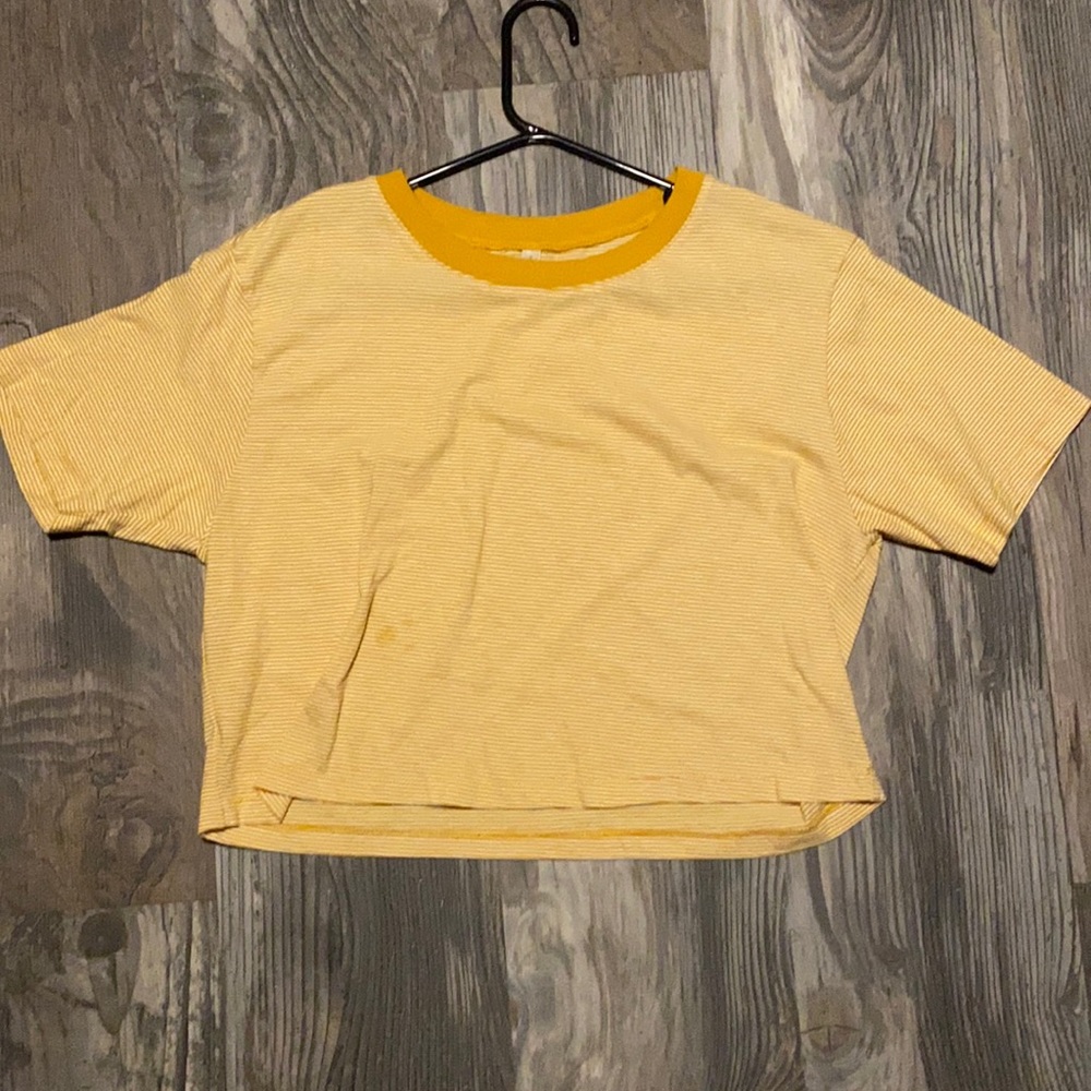 yellow stripped crop top